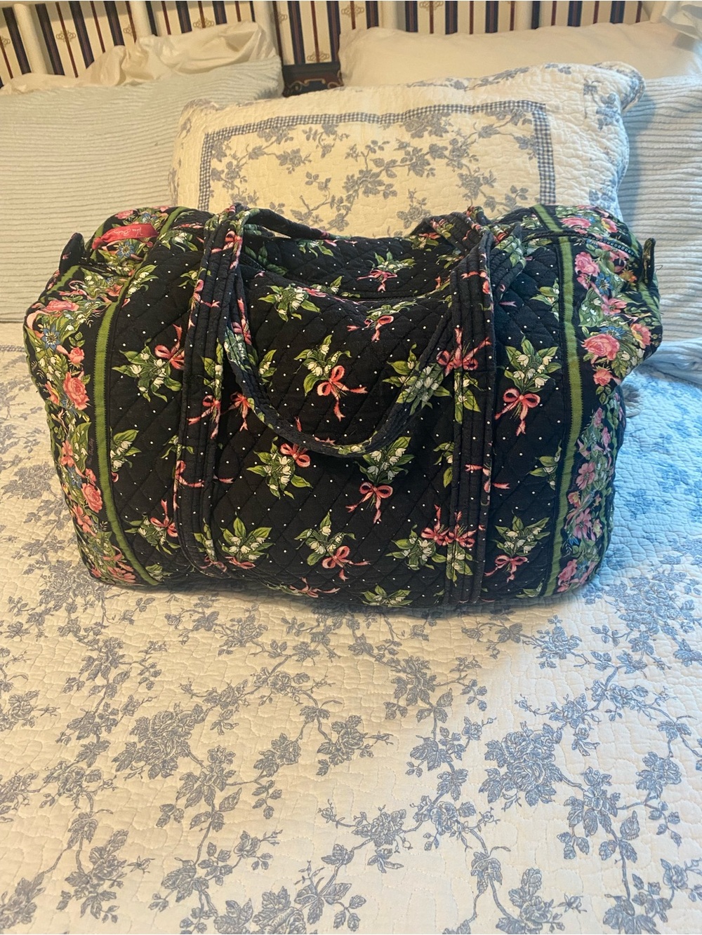 Vera Bradley Vintage New Hope Large Duffel Bag